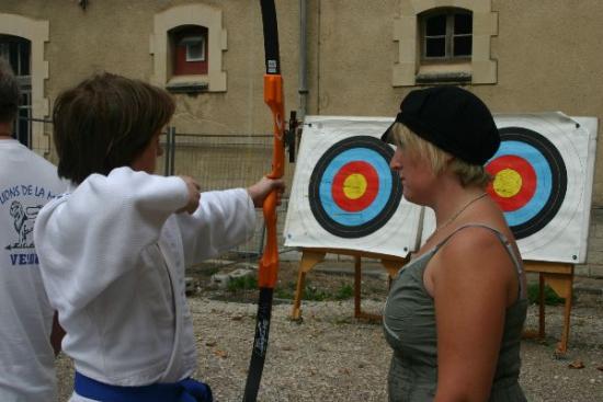 24 forum 2009 - Le beau temps, un atout matre pour le tir  l'arc -