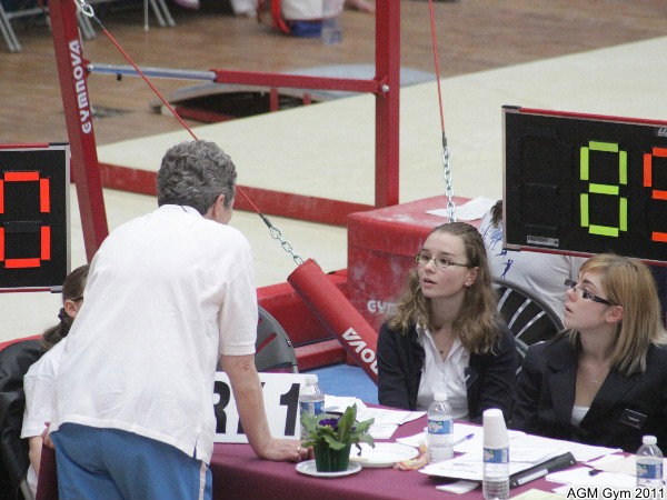 Cline, juge au saut : longue journe !