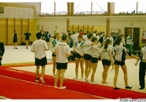 chauffement dans la salle de compet